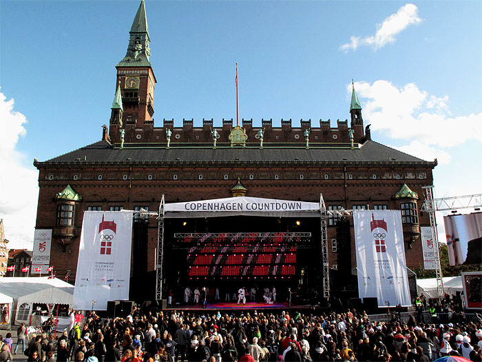 Loading Image